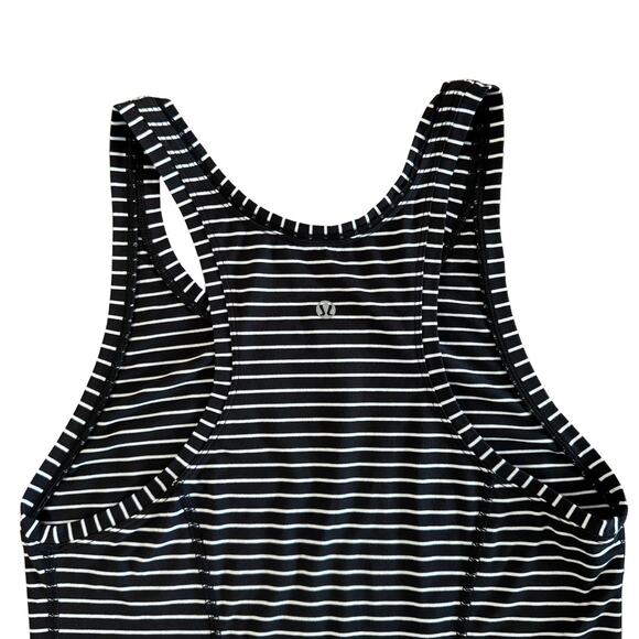 Lululemon | Think Fast Racerback | Black & White Parallel Strip | Women’s XXXS - Picture 6 of 10